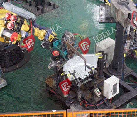 Rear wheel cover Rear wheel cover