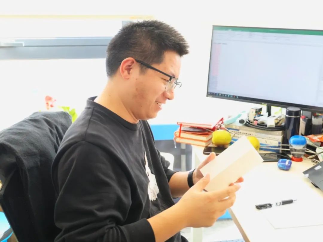 Be Brave to Say "Thank You" - Jiangsu Beiren Thanksgiving Special Event Be Brave to Say "Thank You" - Jiangsu Beiren Thanksgiving Special Event